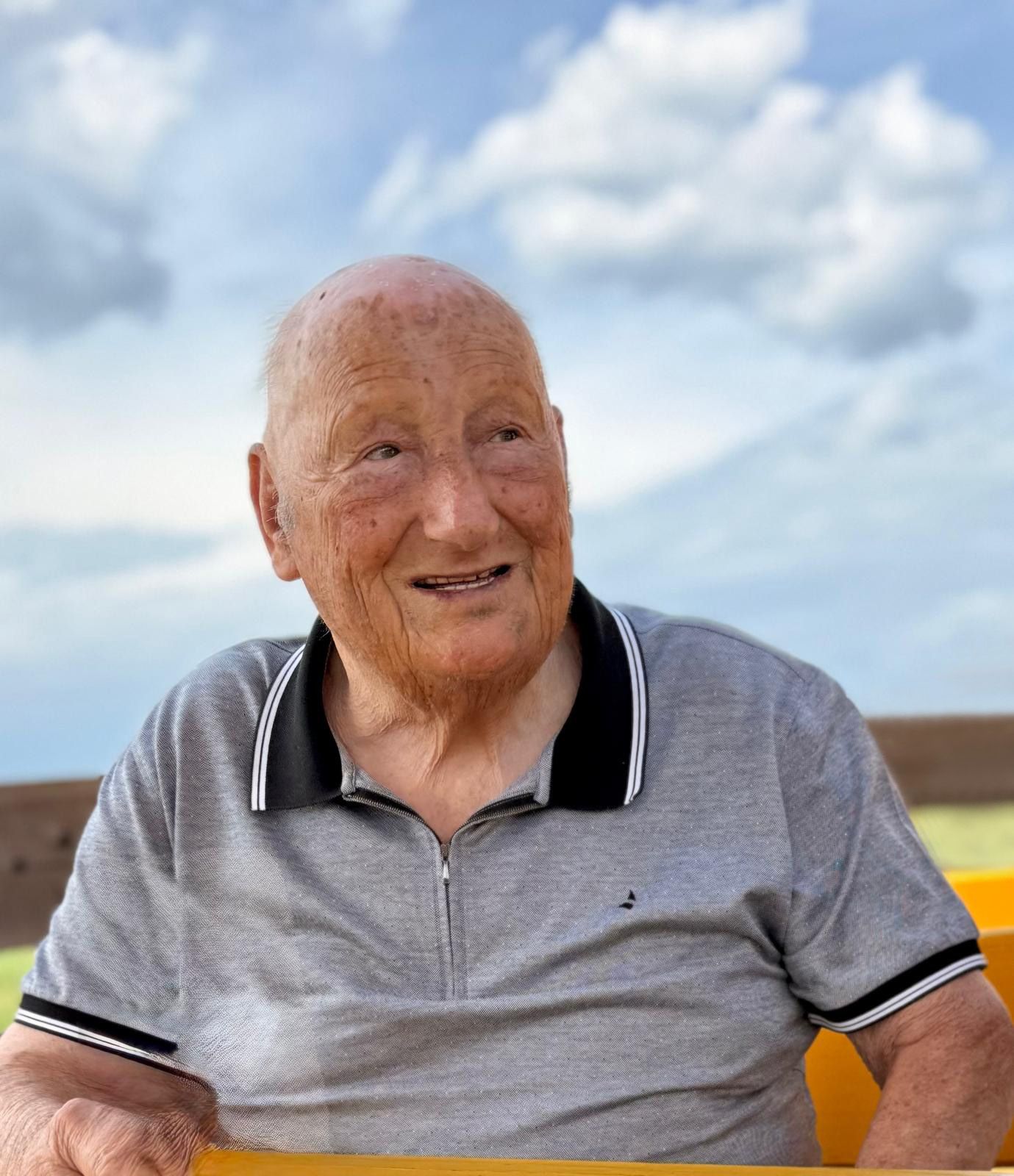 necrologio Dario Troier