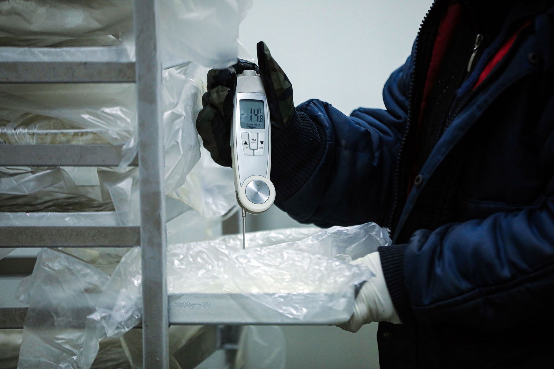 Frozen Food, Coldness Measurement inside storage Facility.