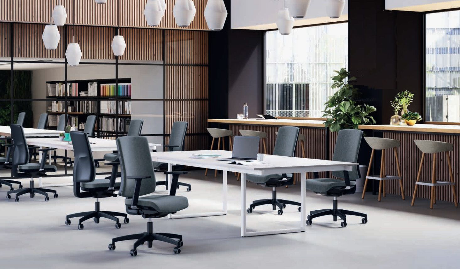 scrivania e arredi per ufficio