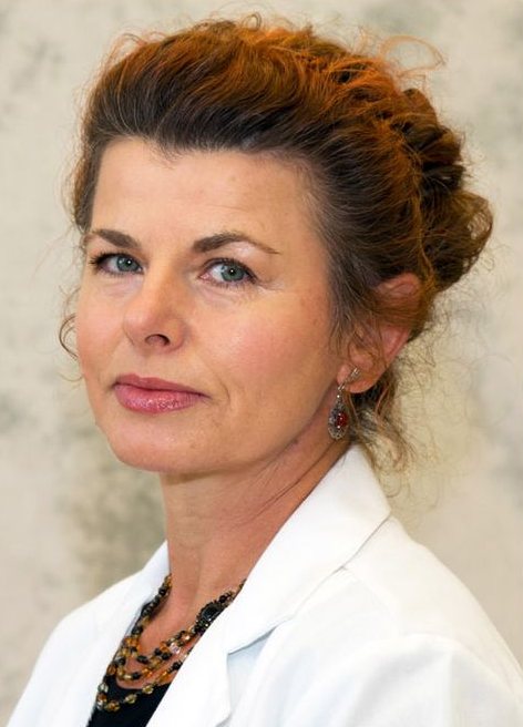 Dental office ad: doctors, staff, text Dental office ad: doctors, staff, text