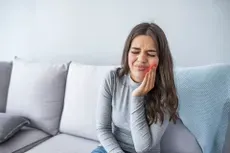 Black half-circle graphic