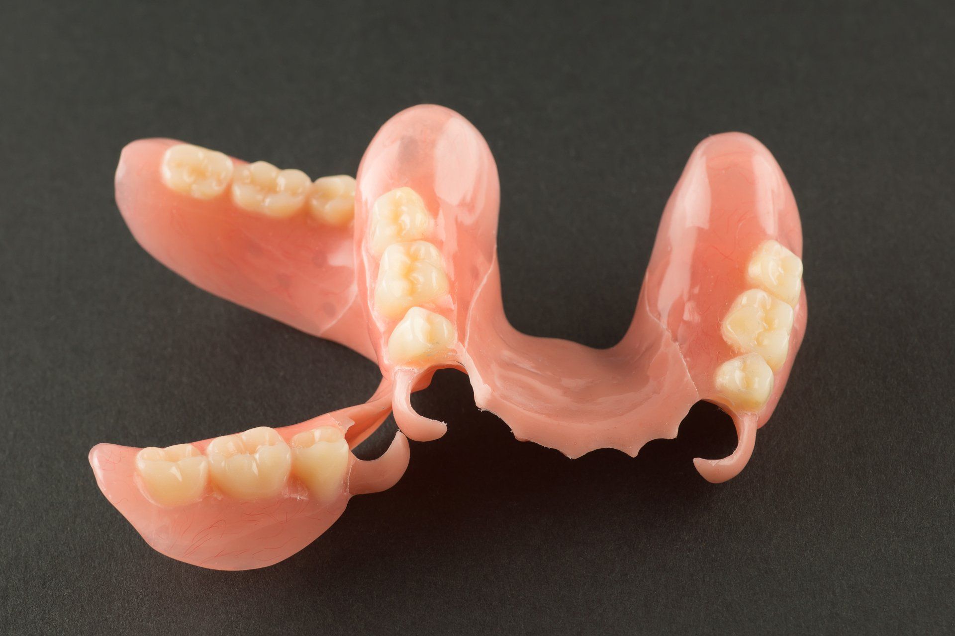 Partial acrylic dentures