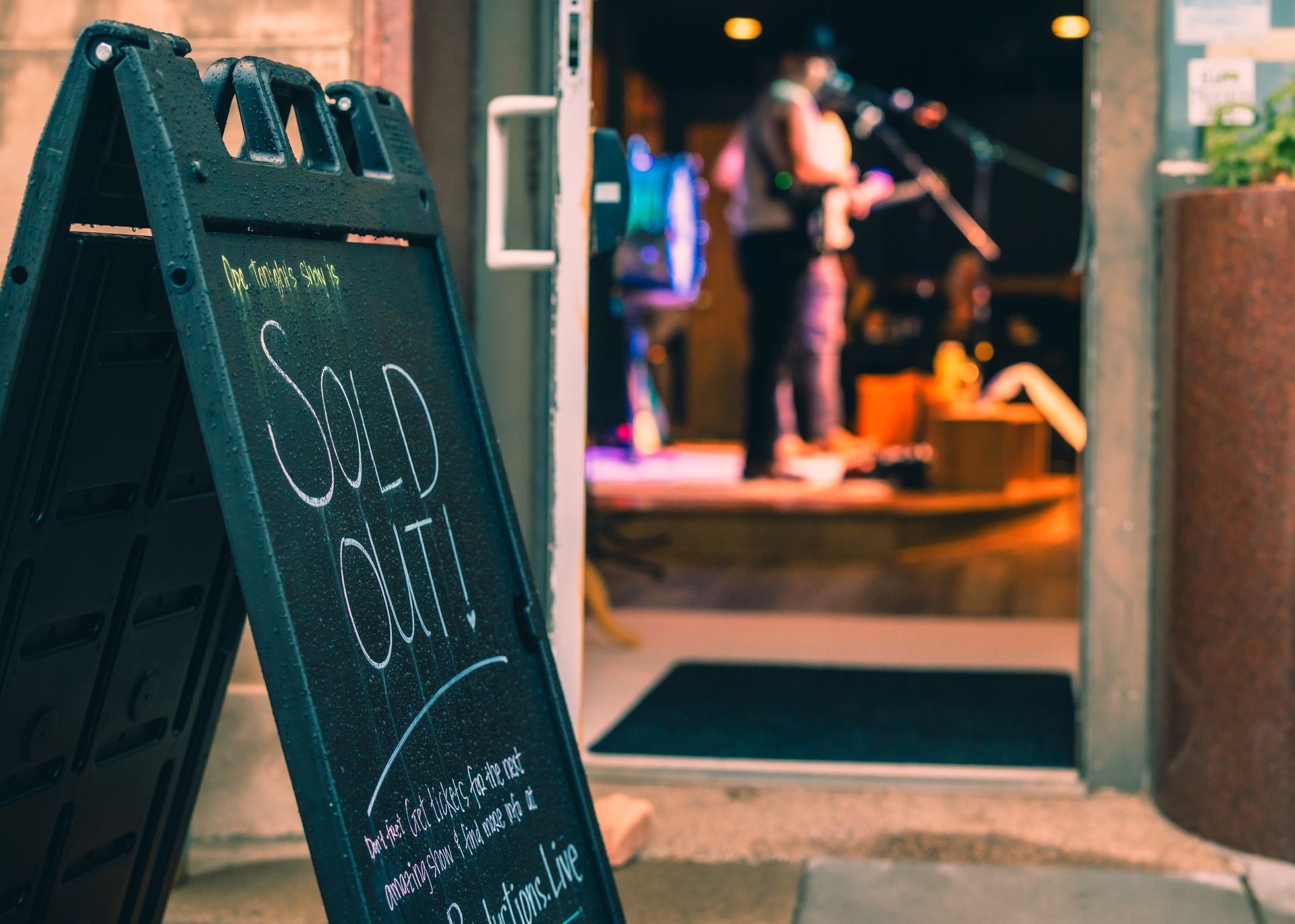 Poppa Bear Norton at The Happy Productions Listening Room in Cambridge Minnesota