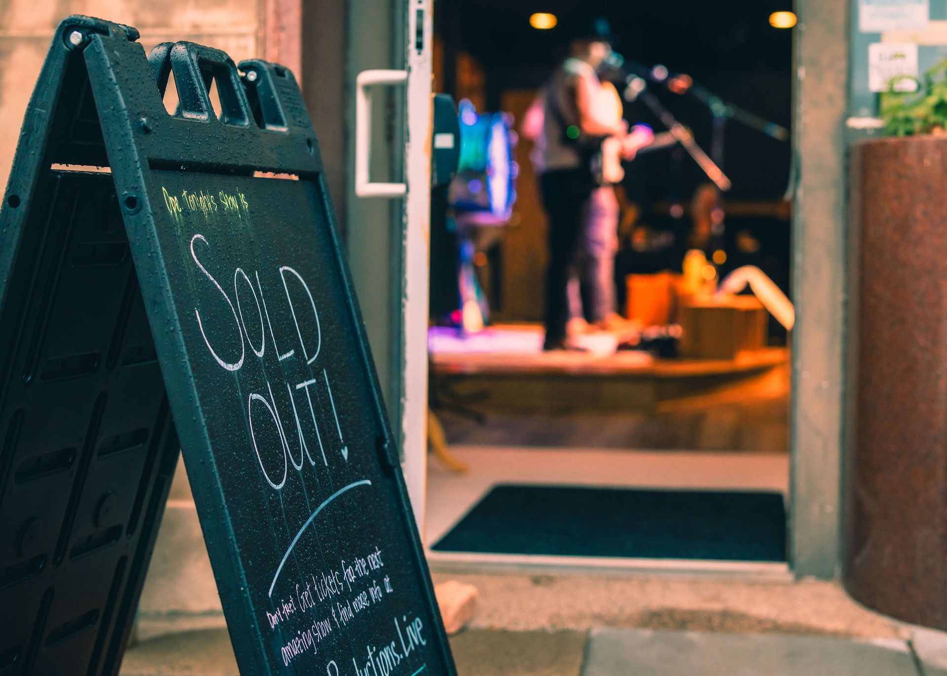Poppa Bear Norton at The Happy Productions Listening Room in Cambridge Minnesota