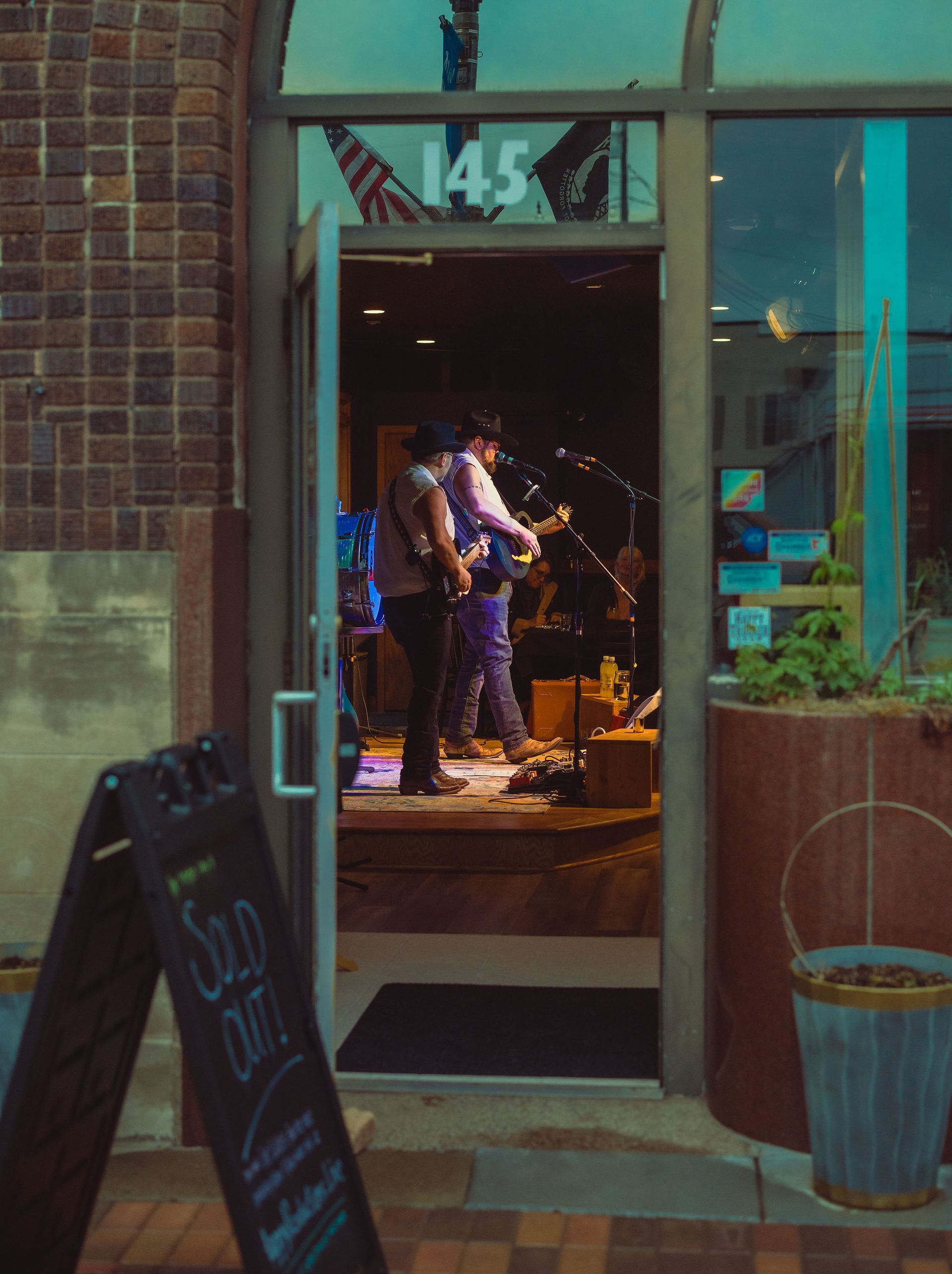 Poppa Bear Norton at The Happy Productions Listening Room in Cambridge Minnesota