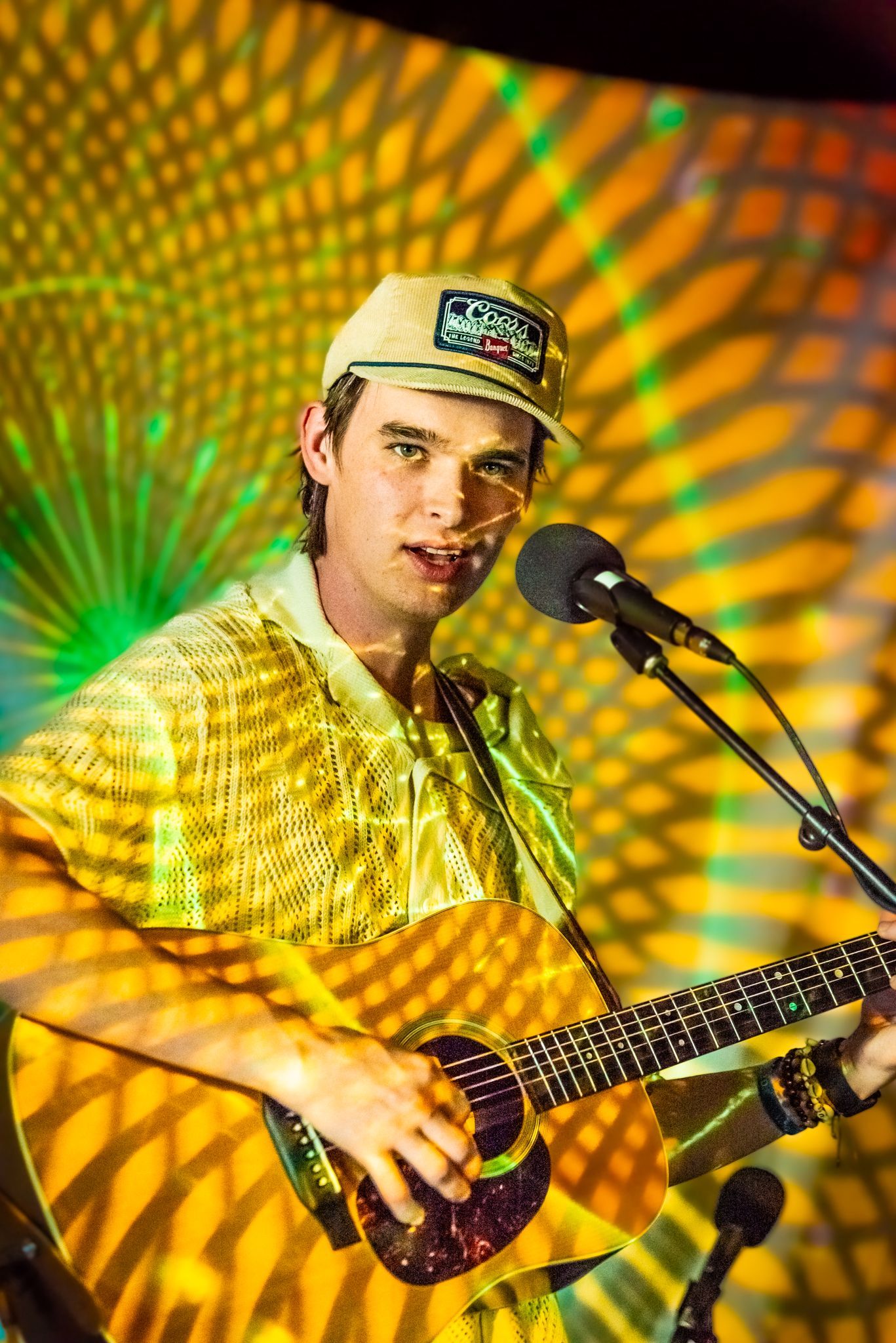 Dellwood & Visual Vinyl Liquid Light Show at The Happy Productions Listening Room in Cambridge Minnesota