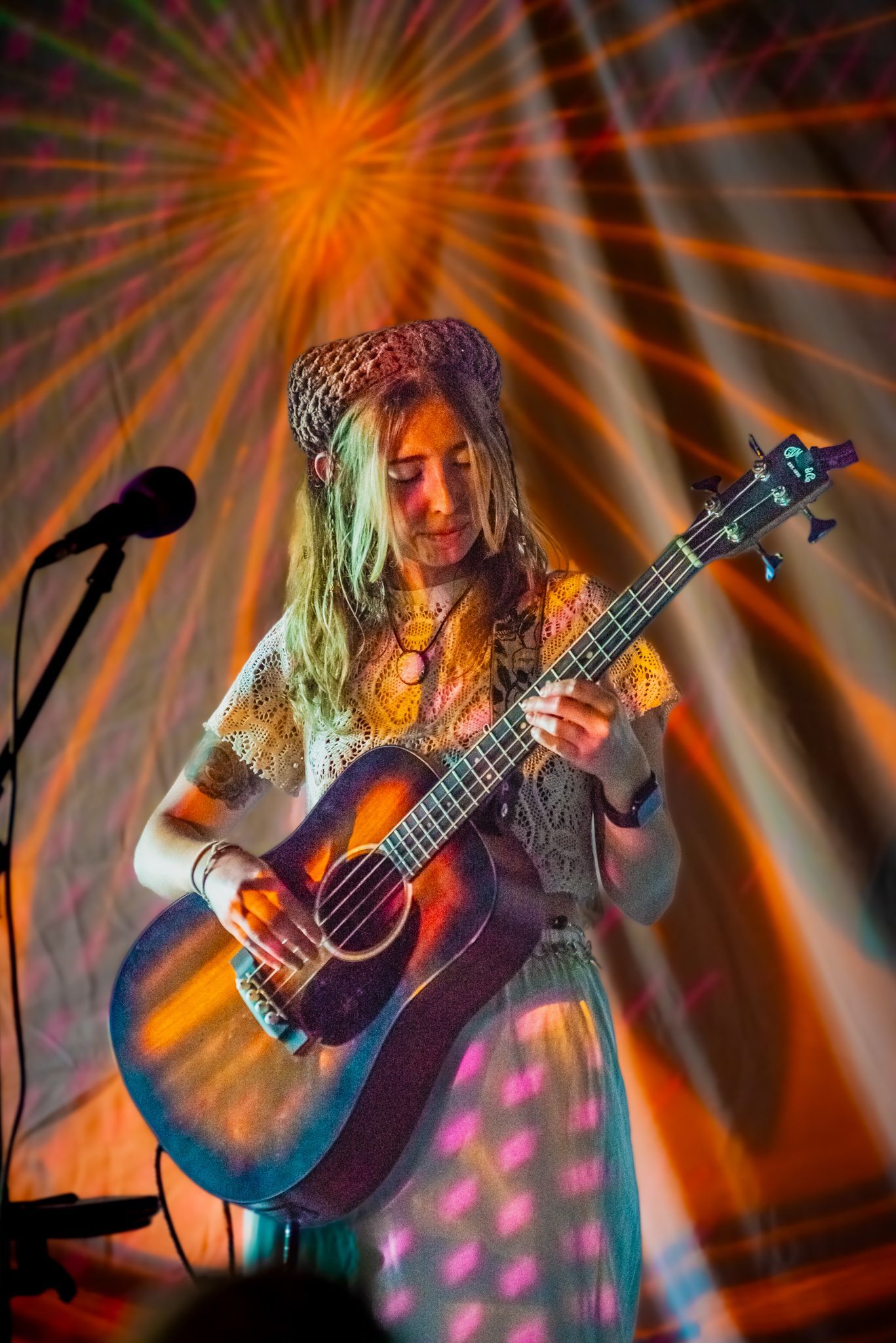 Dellwood & Visual Vinyl Liquid Light Show at The Happy Productions Listening Room in Cambridge Minnesota