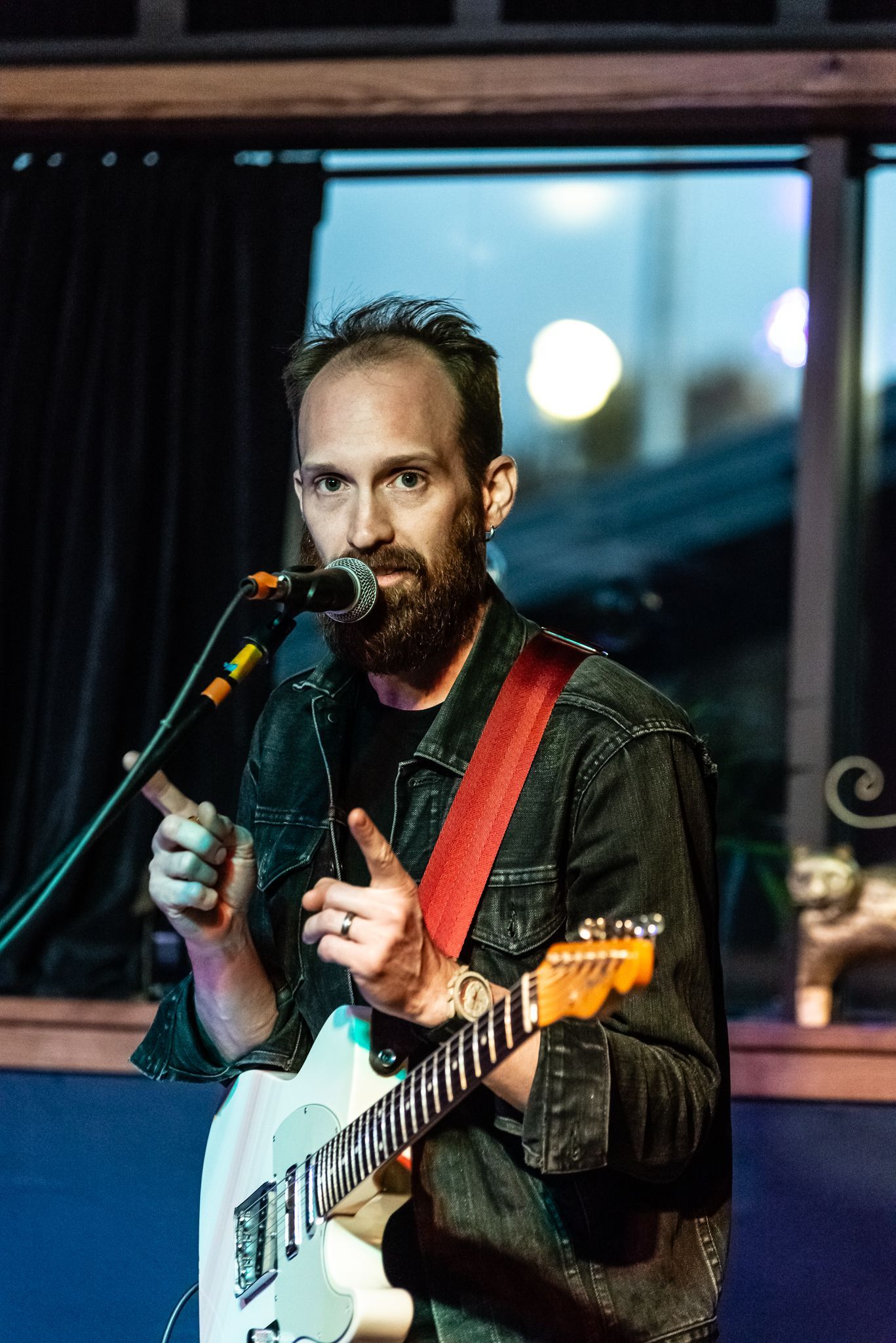 Eric Martin at The Happy Productions Listening Room in Cambridge Minnesota