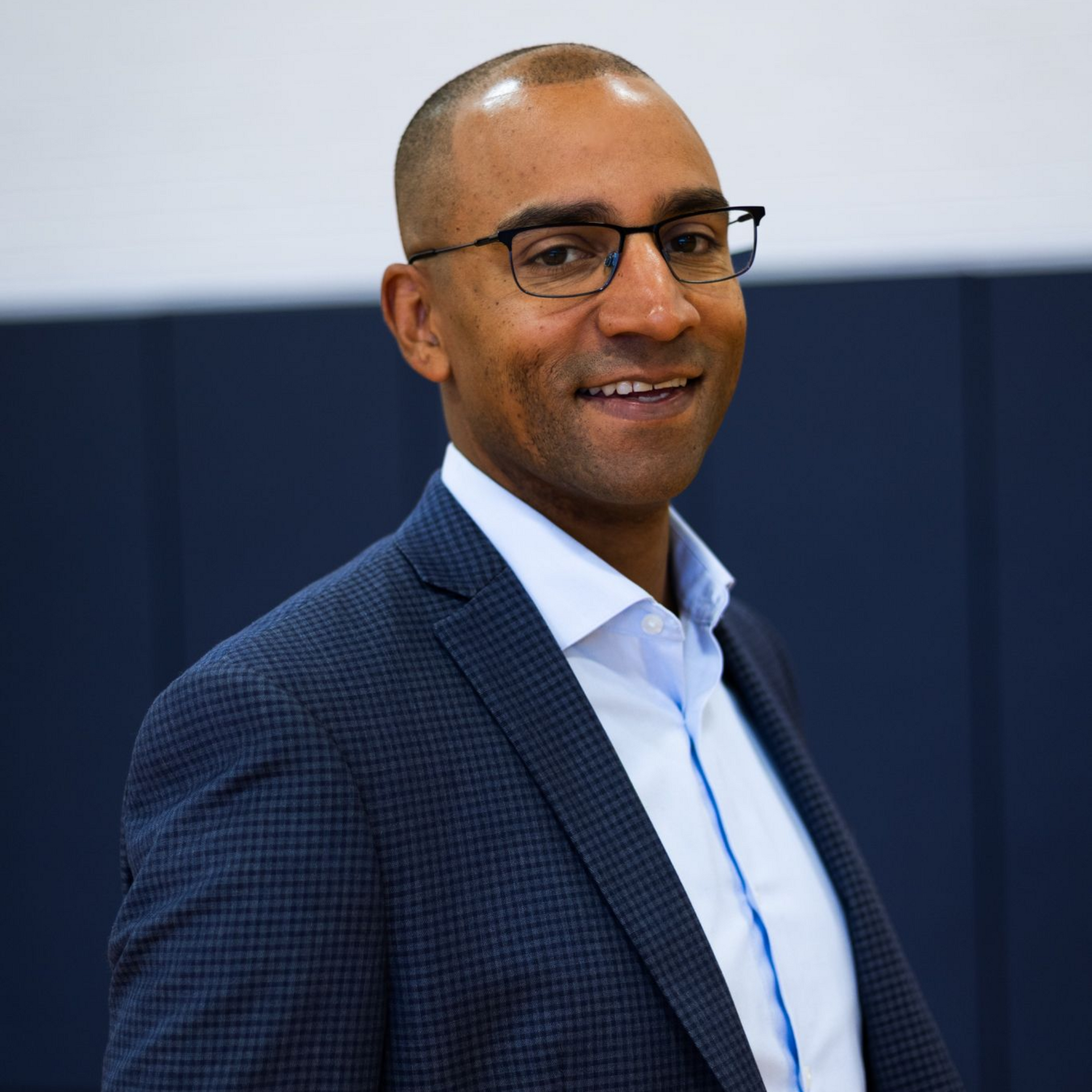 Jevon Gondwe Full Length Professional Photo on leadership communications and training