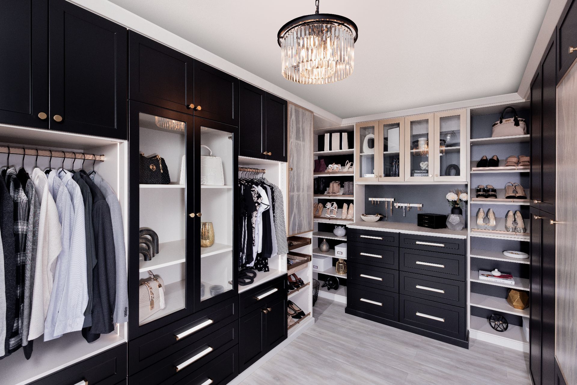 Coco Finish Custom Walk In Closet