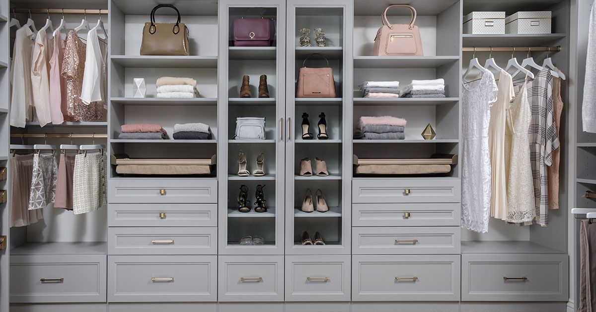 Custom Walk In Closet System