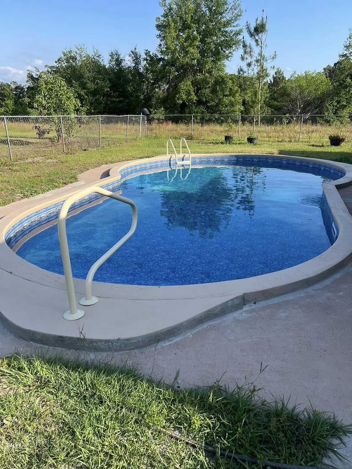 pool services 25