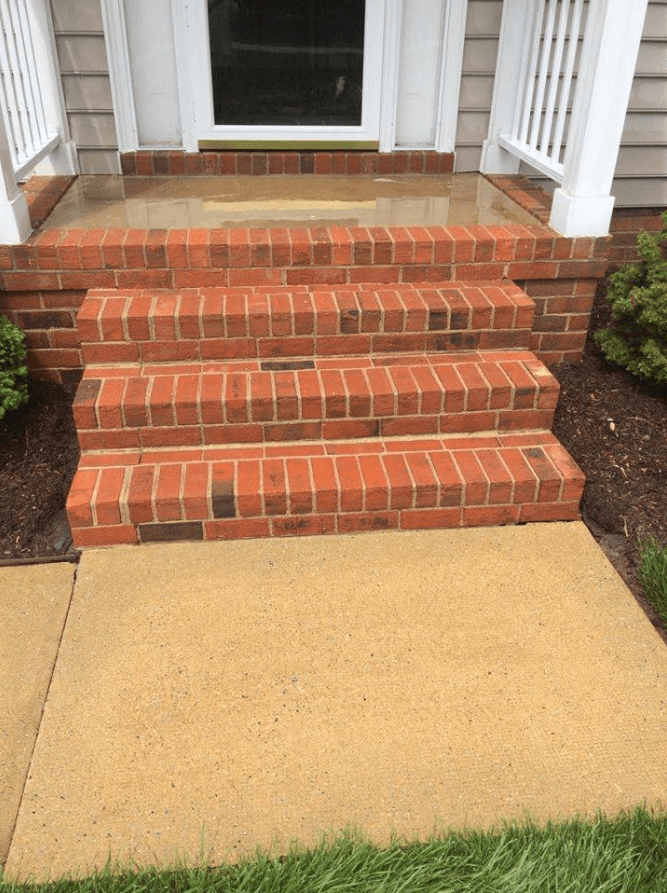 Stairs with Landing After Power Washing – Kents Store, VA – Central Virginia Power Washing
