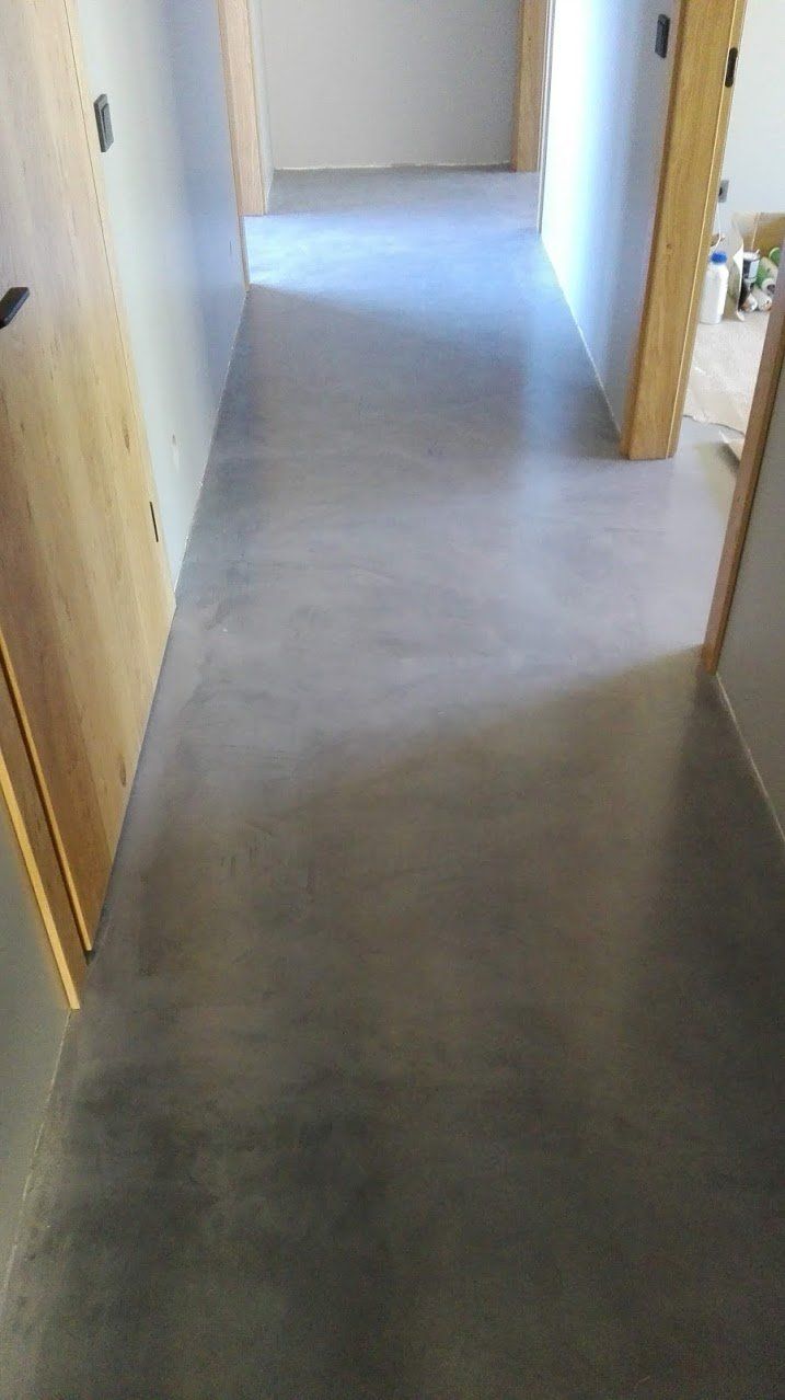 Liejamos ir dekoratyvinės grindys