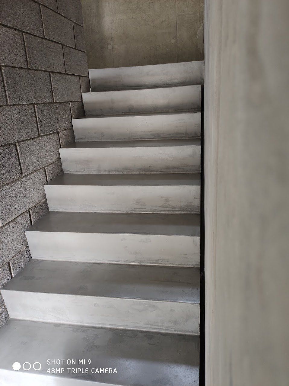 ULTRATOP LOFT grindys