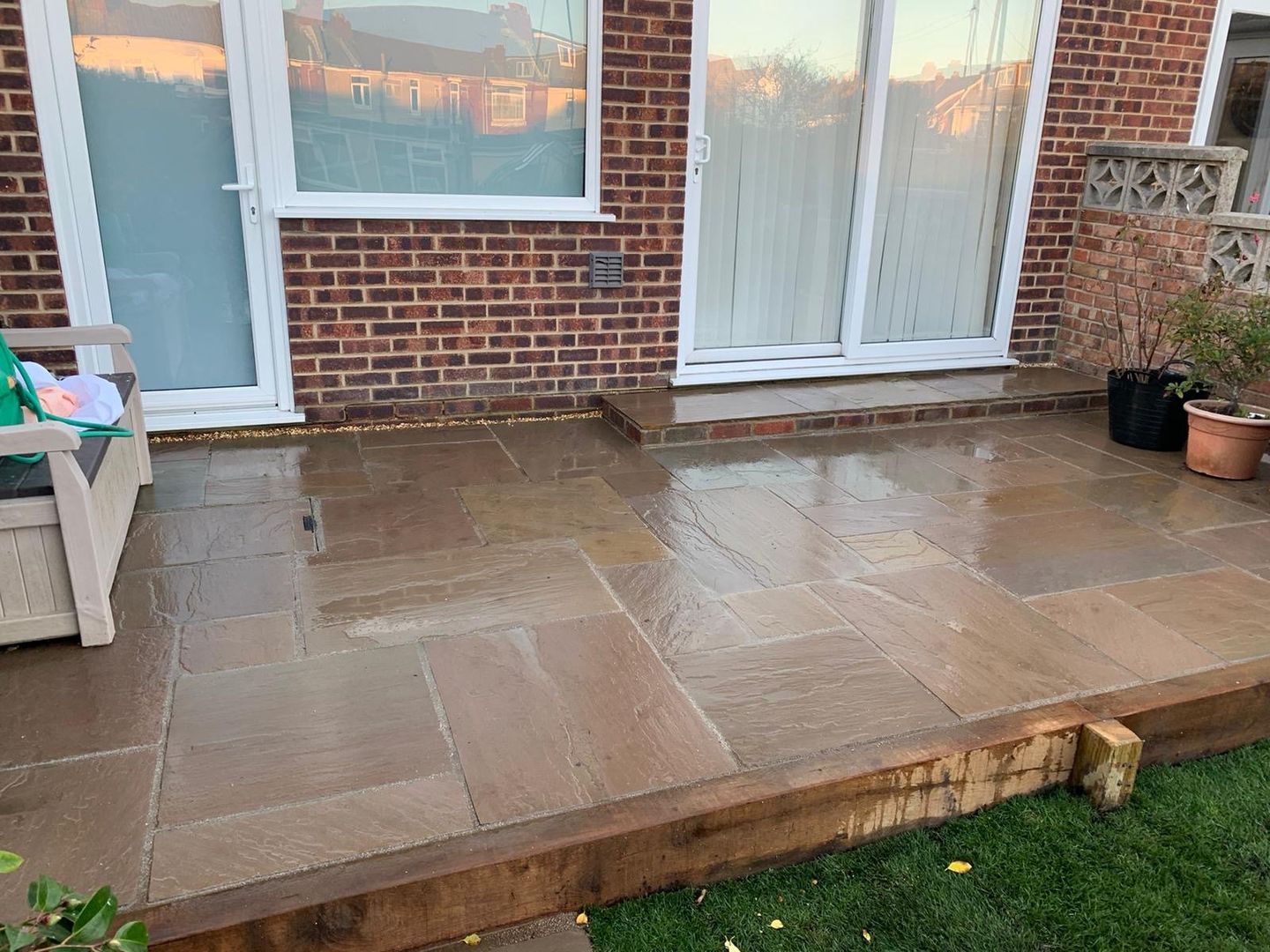 E & M Driveway, patio, decking Cleaning Portsmouth