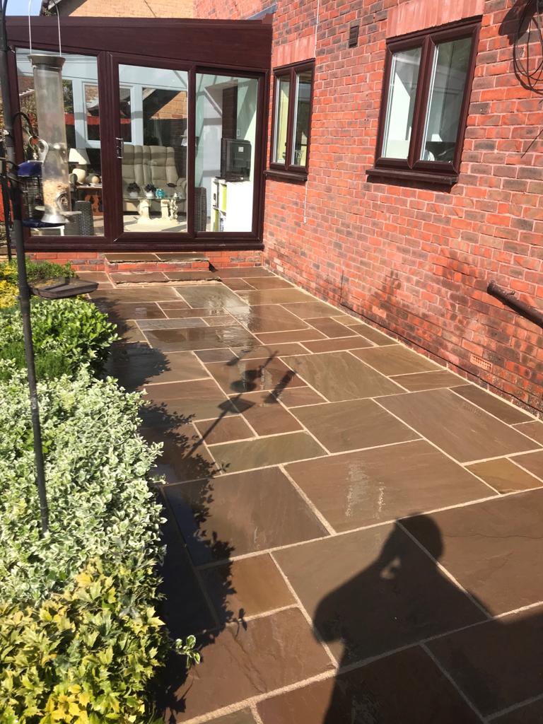 E & M Driveway, patio, decking Cleaning Portsmouth