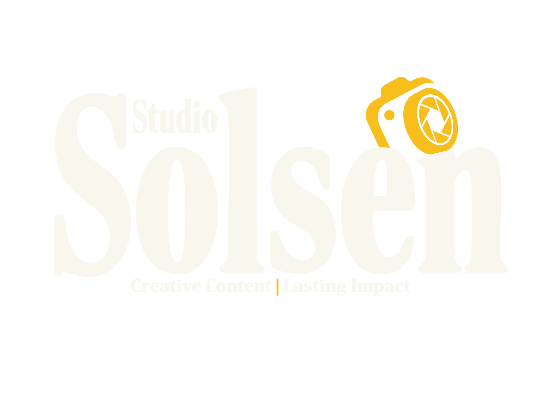 The logo for studio solsen has a picture of a camera on it.