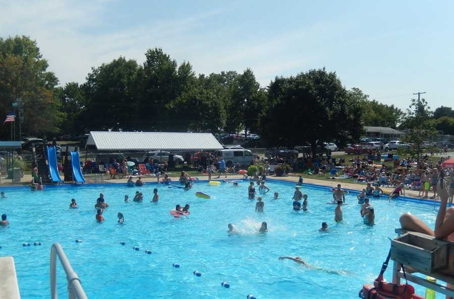 Swimming area - Swim club in York, PA