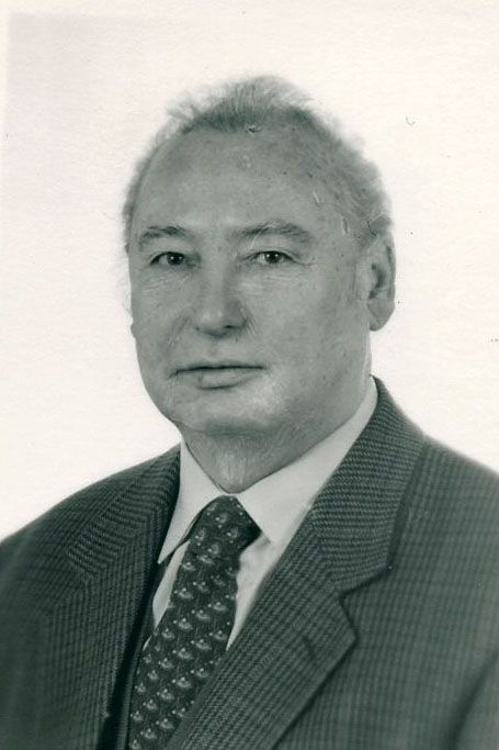 necrologio Giuliano Grotti