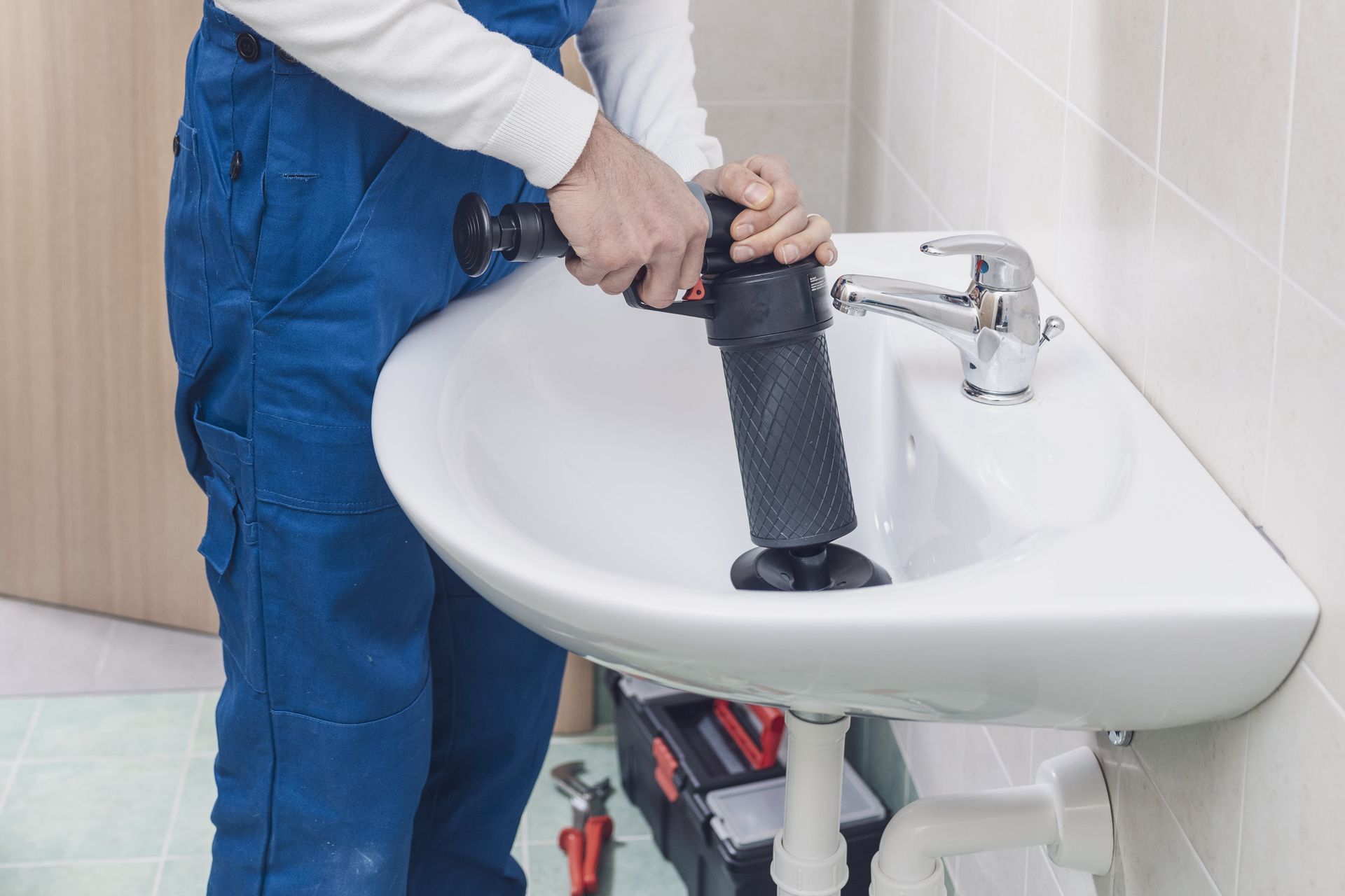 What Is a Stoppage in Plumbing? City Plumbing and Rooter