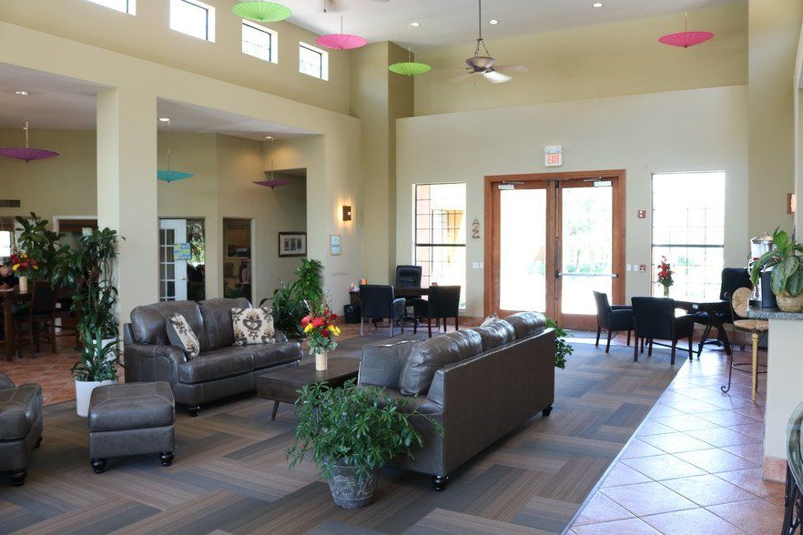 Cottonwood Ranch Apartments