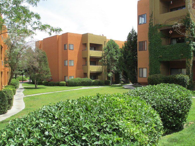 Cottonwood Ranch Apartments