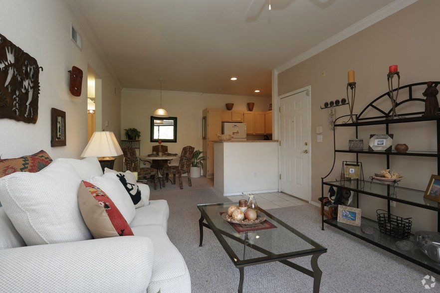 Cottonwood Ranch Apartments