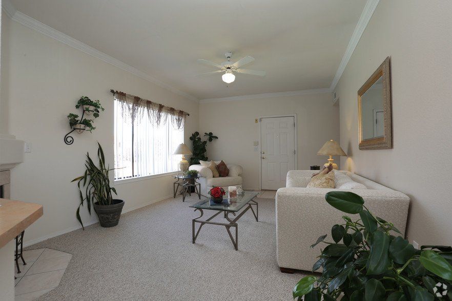 Cottonwood Ranch Apartments