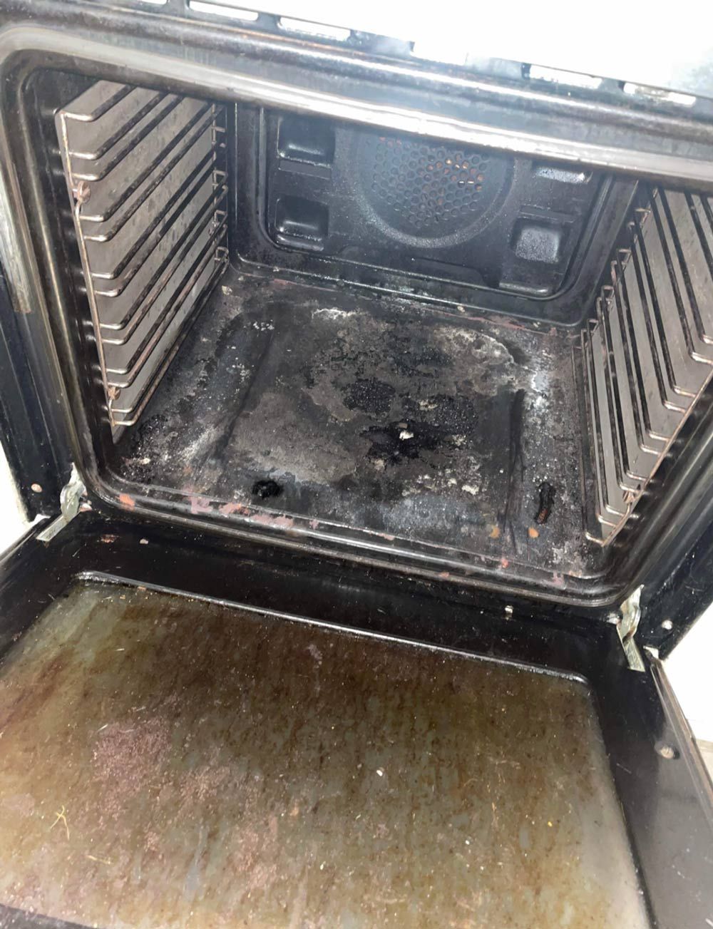 Before Cleaning The Dirty Oven — Saving Time In Charlestown NSW