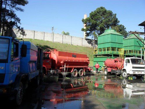 Veículos da Frota - São Paulo Desentupidora e Dedetizadora