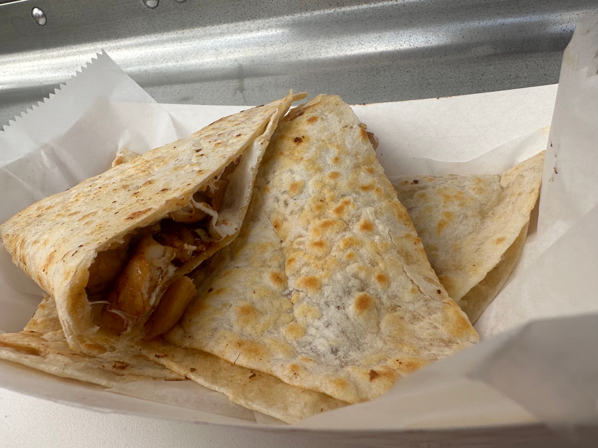 El Taco Dorado Syncronizada