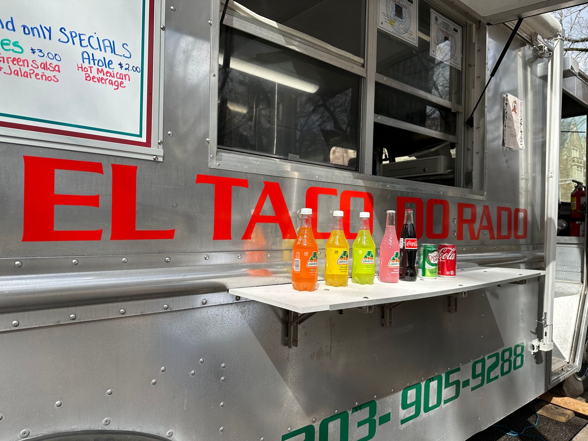 El Taco Dorado Drinks