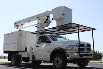 Bucket truck