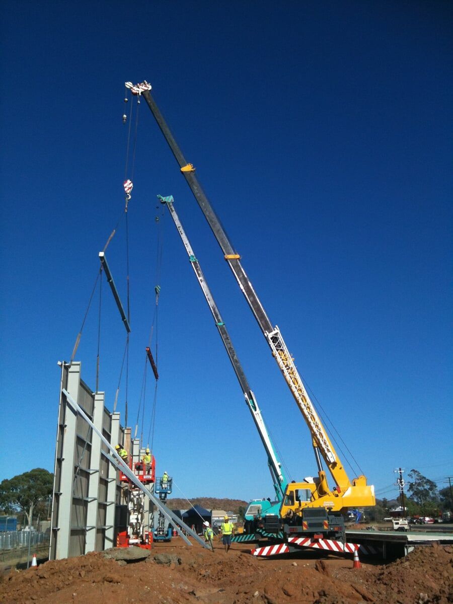 Crane Hire Forklifts Alice Springs Wanna Lift Crane hire