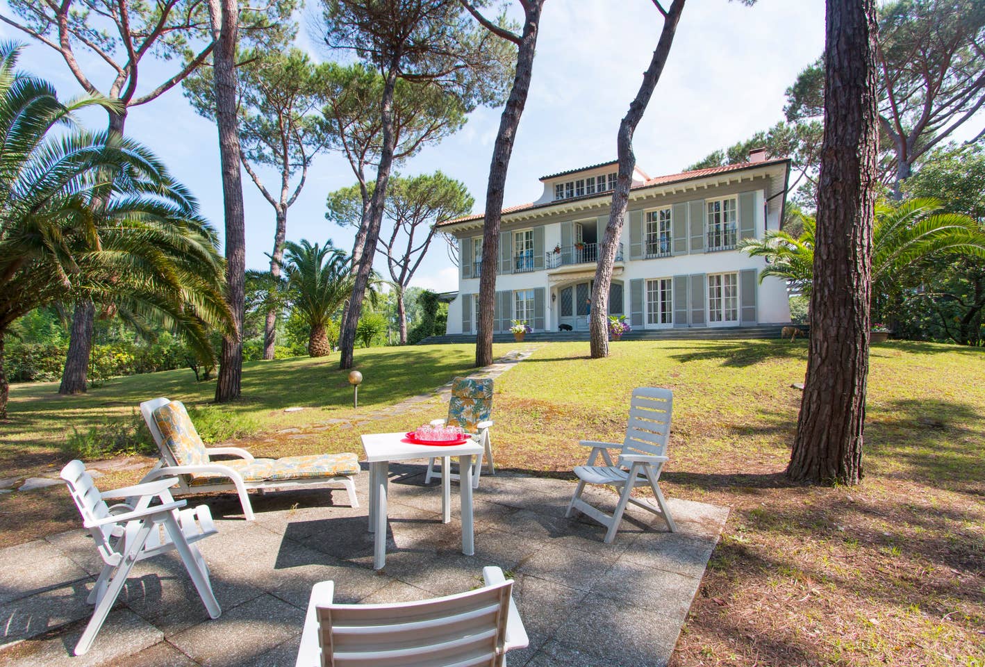 clicca l'immagine per vedere alcune foto