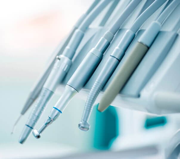 DRA. SUSANA PEDRERO DE LA CRUZ - BLANQUEAMIENTO DENTAL