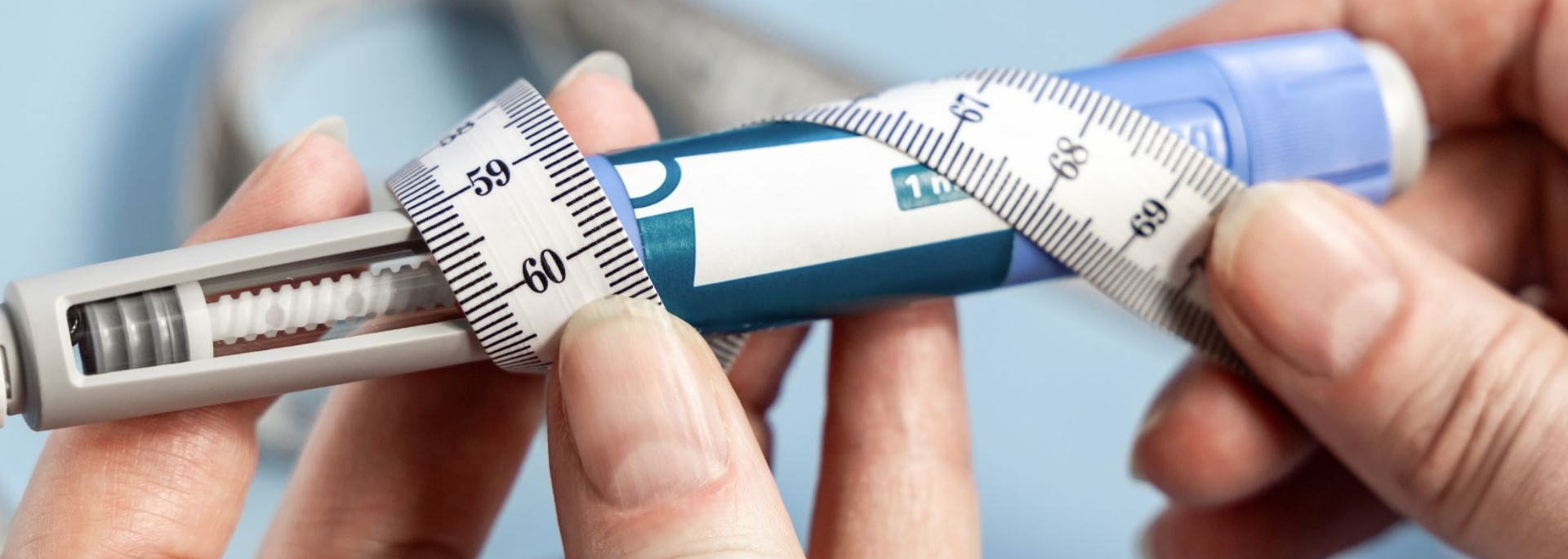 Picture of an injection pen. Picture of an injection pen.