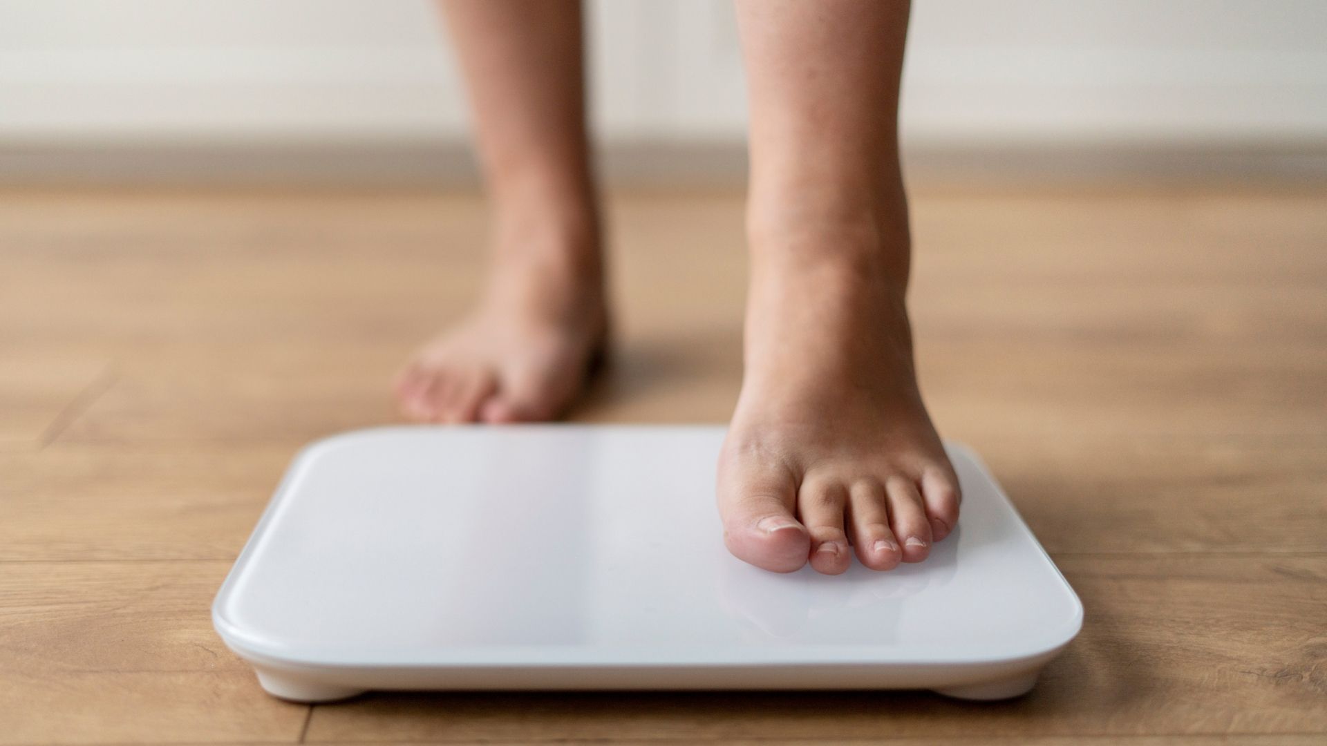 Is your child living with obesity? Learn about childhood obesity treatment options in our parents' guide. Is your child living with obesity? Learn about childhood obesity treatment options in our parents' guide.