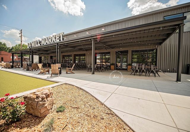 Private Event Reservations | 14 Mill Market | Food Hall | Nixa Mo