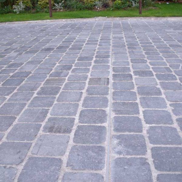 Driveways Sheffield - Belgian blue driveway in Sheffield