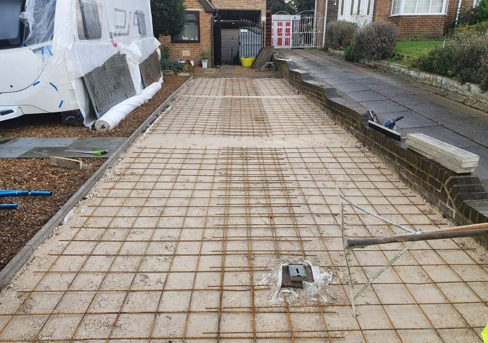 Driveways Sheffield rebar layout before concrete poured to form a concrete drive