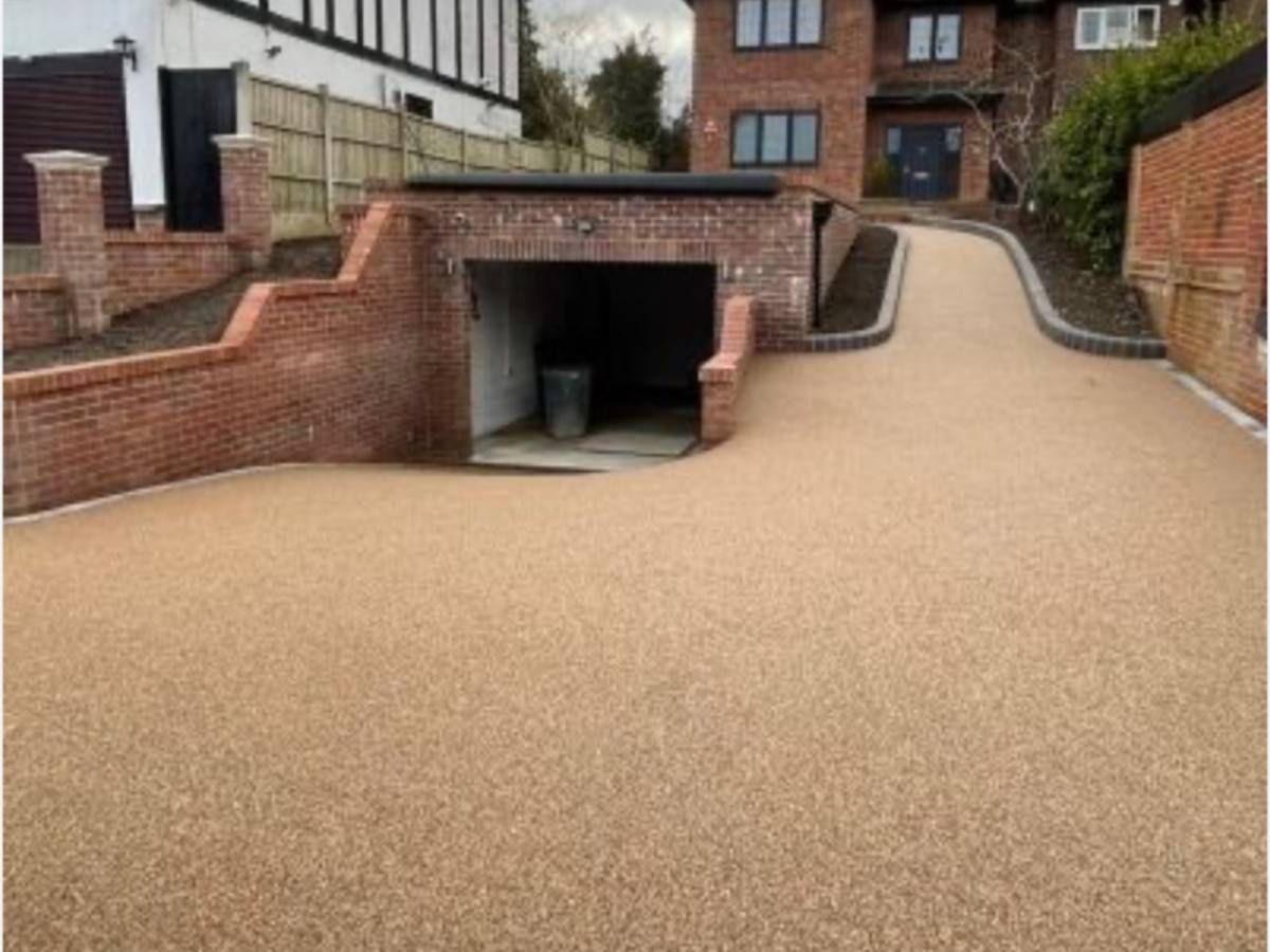 Driveways Sheffield light red resin driveway in Sheffield