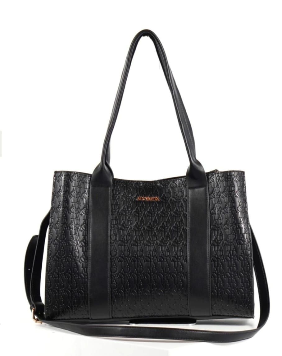 Bolso tote negro con estampado en relieve, asas y correa de hombro desmontable.