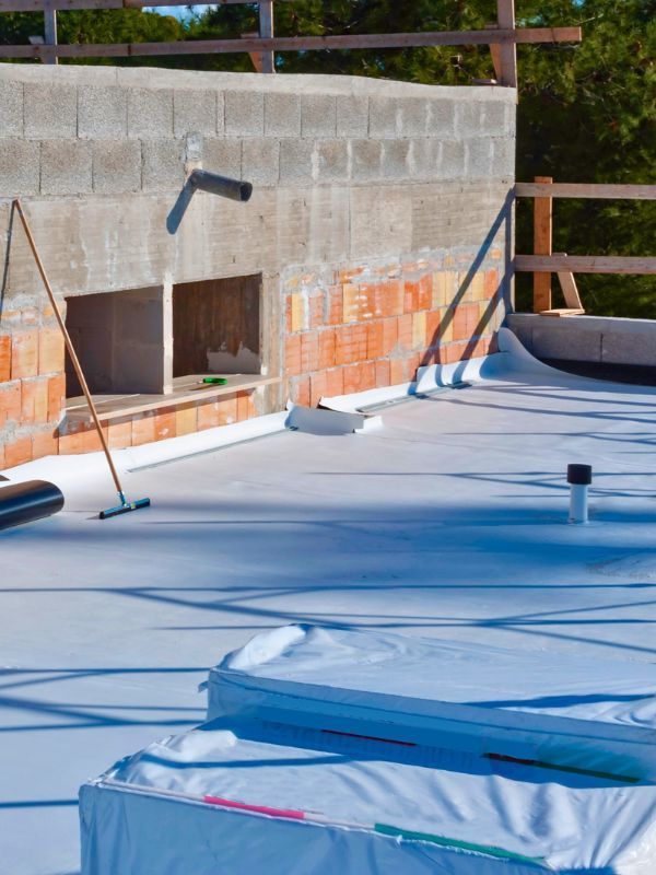 TPO roof installation project by Eli’s Roofing
