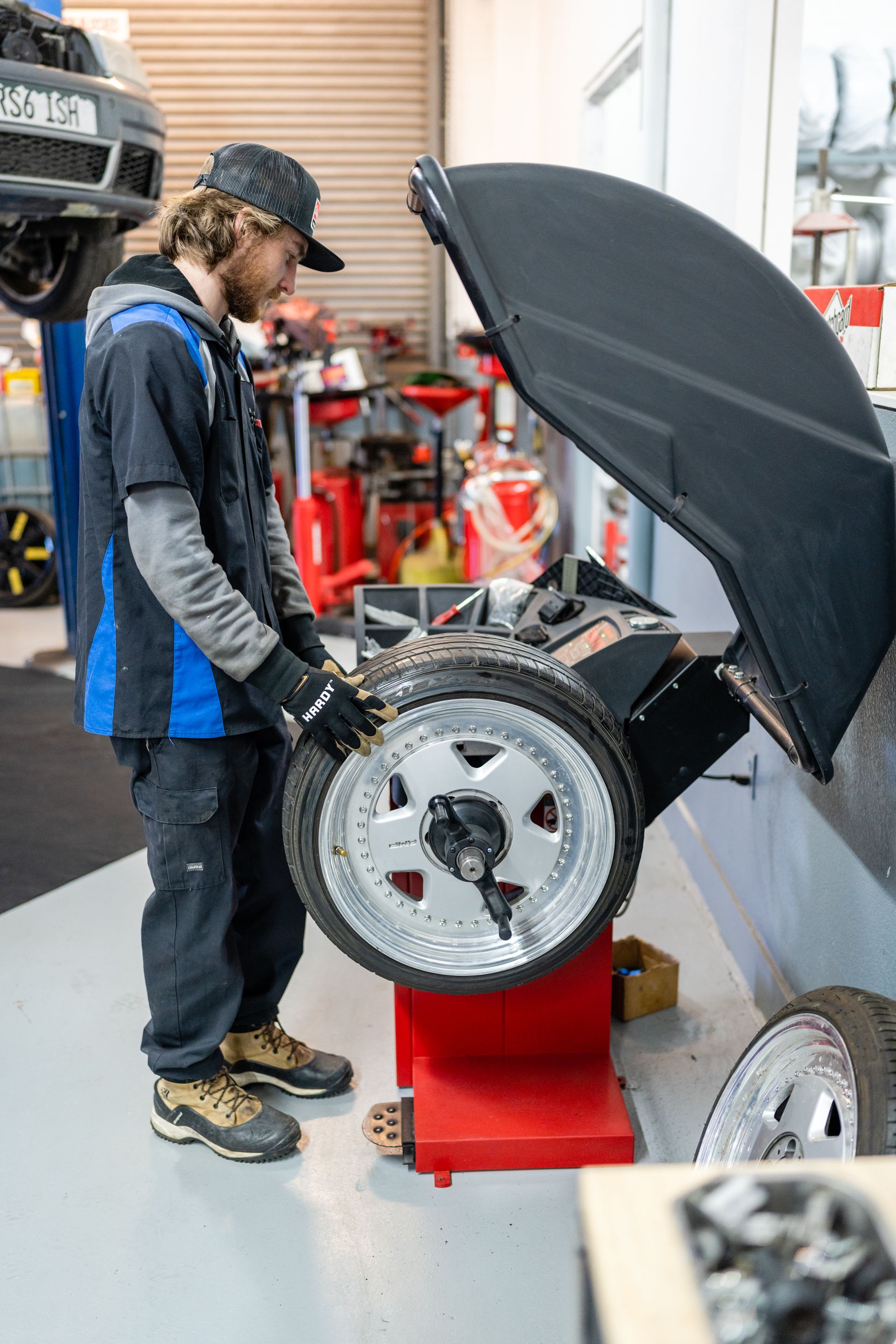 Wheel Alignment  | Hardey's MotorWerks