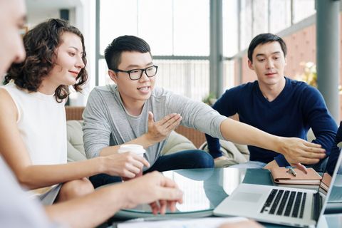 young business people working in ecommerce