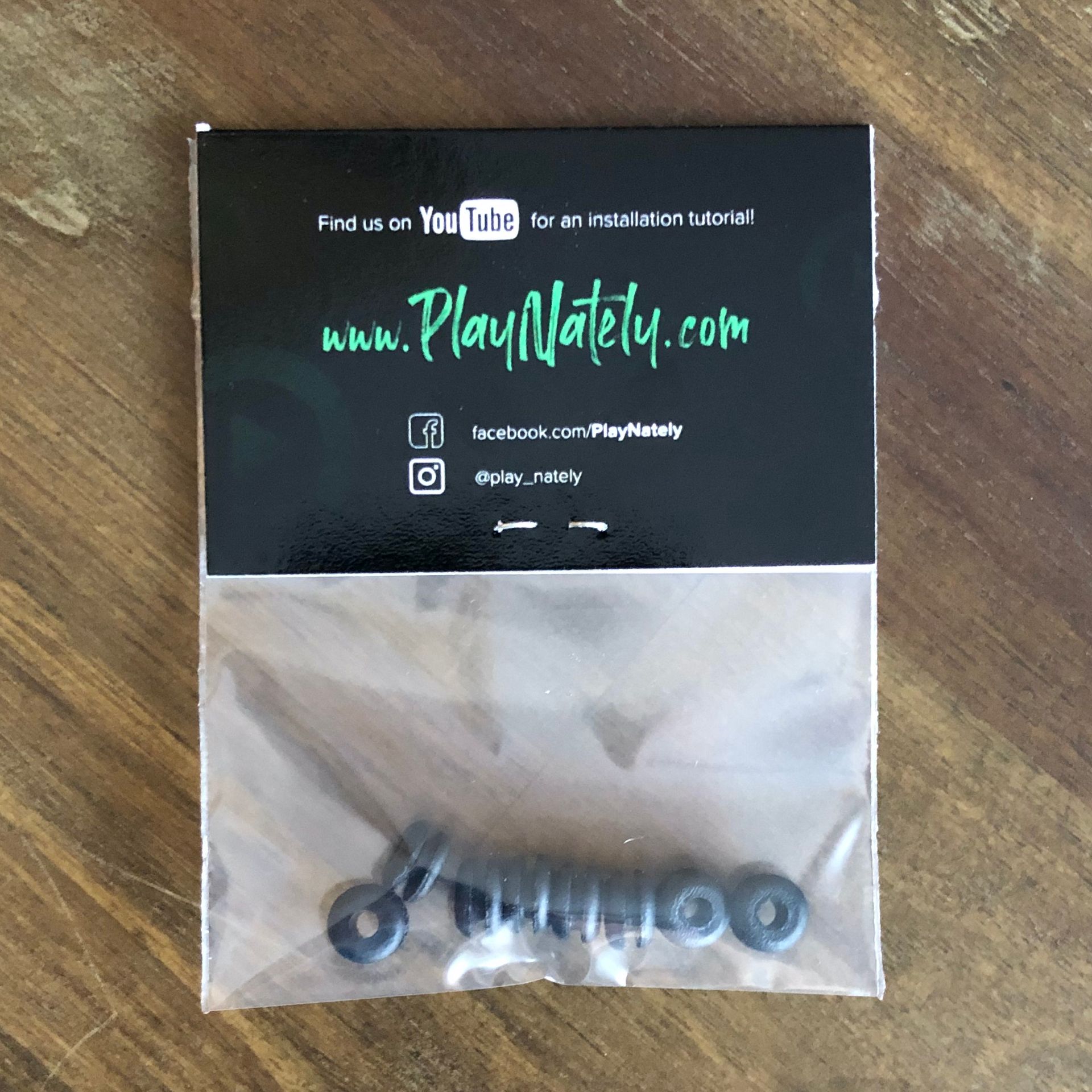 Mandoughnuts - 8 tone enhancing grommets