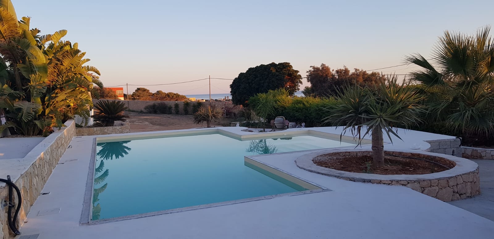 realizzazione piscine per case private