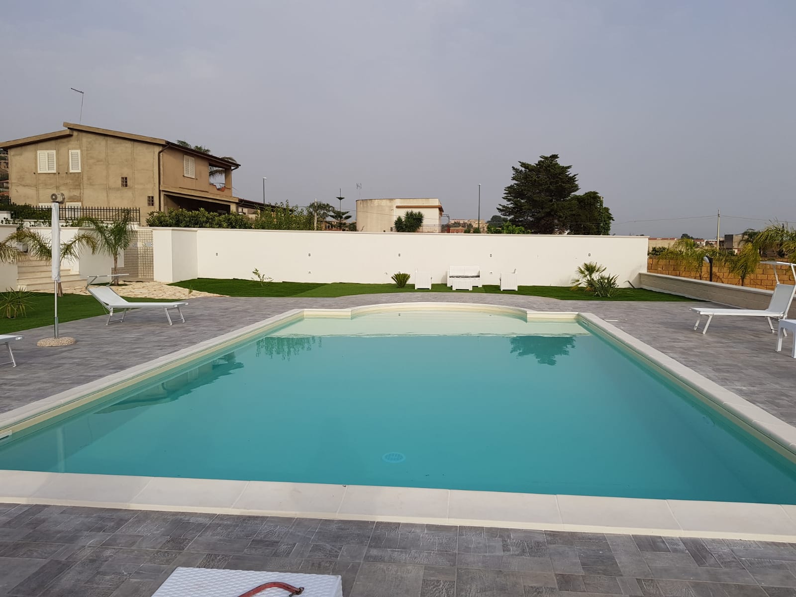 realizzazione piscine per case private